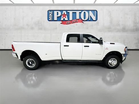 Used 2024 RAM 3500 Big Horn w/ Bed Utility Group image 8