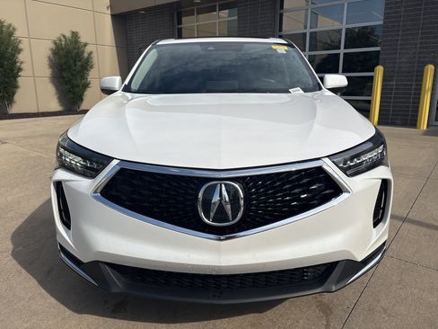 Used 2023 Acura RDX AWD image 3