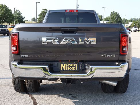 New 2026 RAM 3500 Tradesman image 5