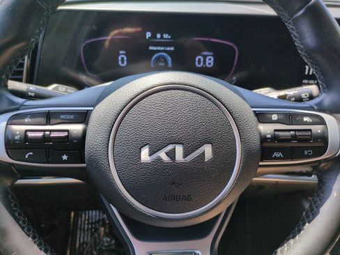 Used 2023 Kia Sportage EX FWD image 16