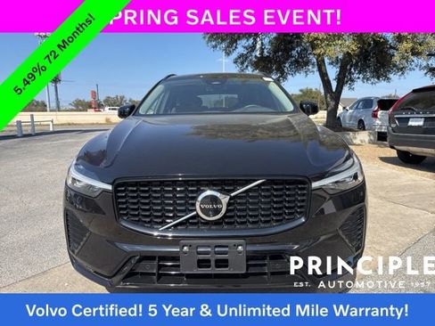 Certified 2025 Volvo XC60 B5 Plus AWD/4WD image 3