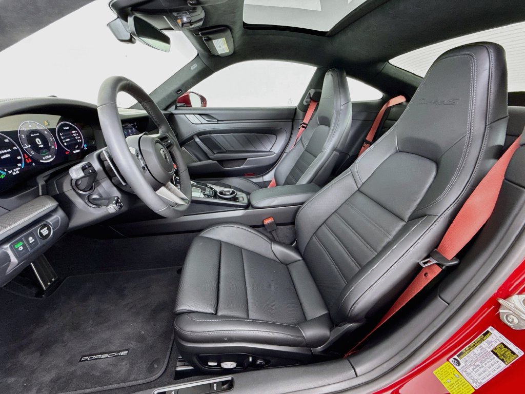 Used 2026 Porsche 911 Turbo S AWD/4WD image 5