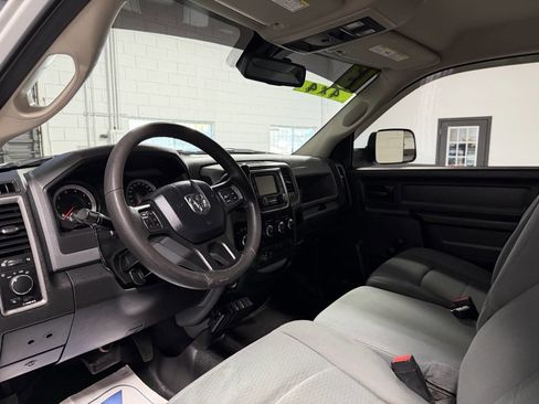 Used 2013 RAM 2500 Tradesman w/ Chrome Appearance Group image 10