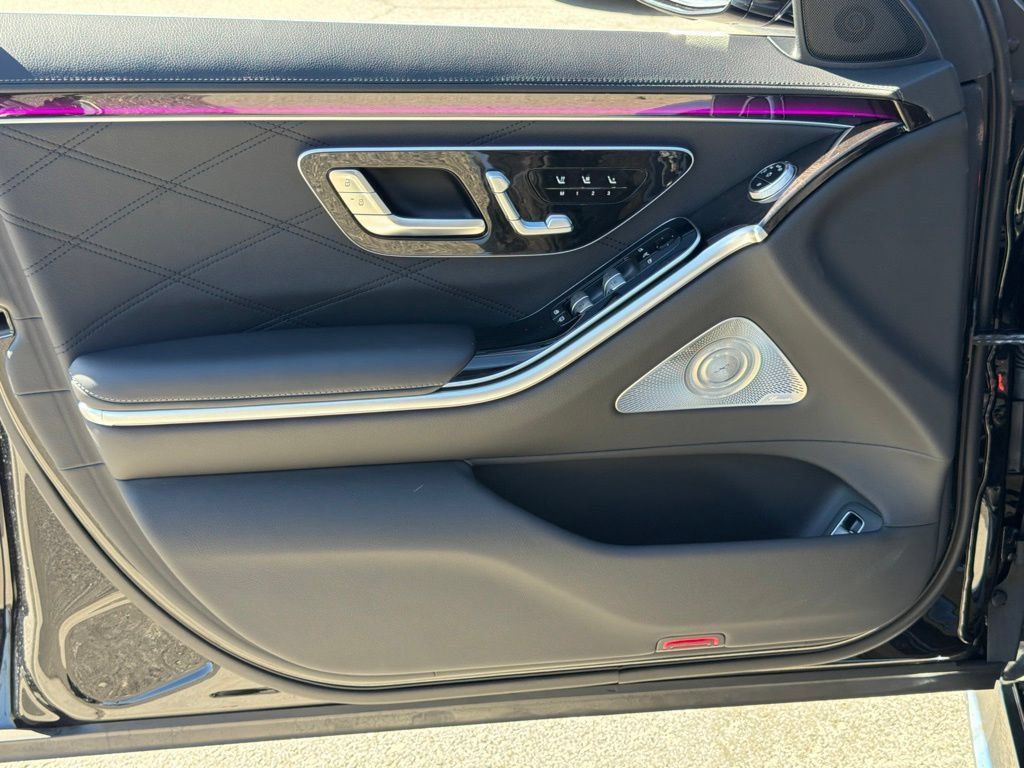 Used 2026 Mercedes-Benz S 63 AMG S image 19
