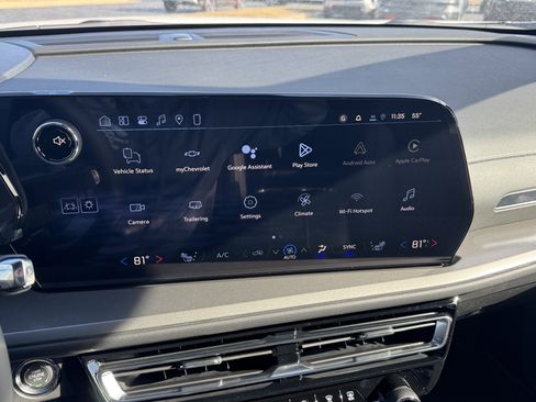 New 2026 Chevrolet Traverse LT image 18