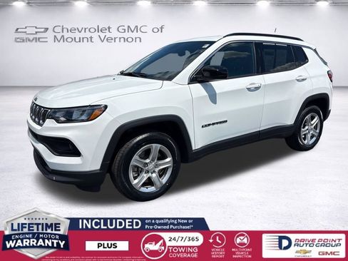 Used 2024 Jeep Compass Latitude w/ Altitude Special Edition AWD/4WD image 1
