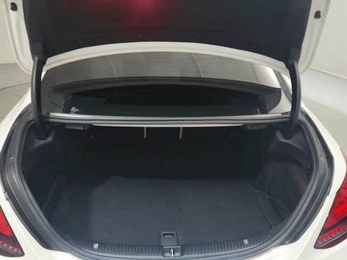 Used 2019 Mercedes-Benz C 300 4MATIC Sedan image 31
