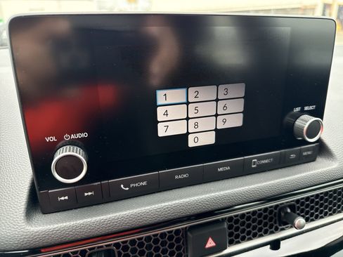 Used 2025 Honda Civic Sport image 19