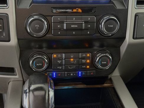 Used 2020 Ford F150 Lariat AWD/4WD image 20