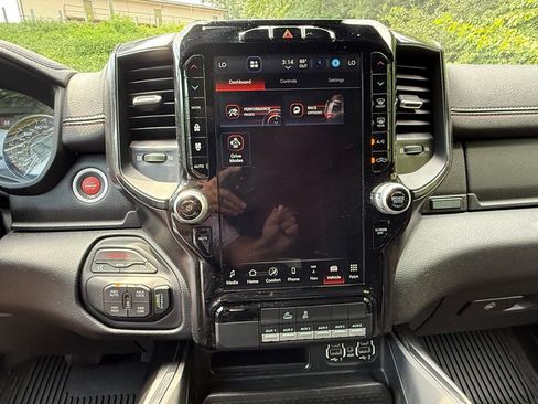 Used 2022 RAM 1500 TRX AWD/4WD image 27