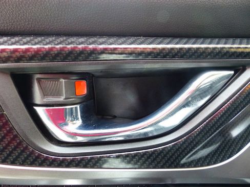 Used 2020 Subaru Crosstrek 2.0i Limited w/ Moonroof Package w/Navigation image 20