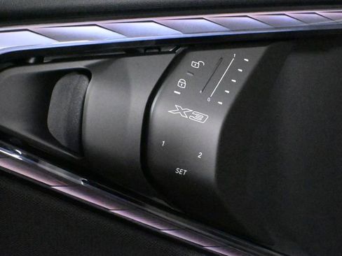 Used 2025 BMW X3 xDrive30i w/ Premium Package image 30