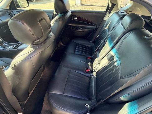 Used 2012 INFINITI EX35 Journey w/ Premium Pkg image 24