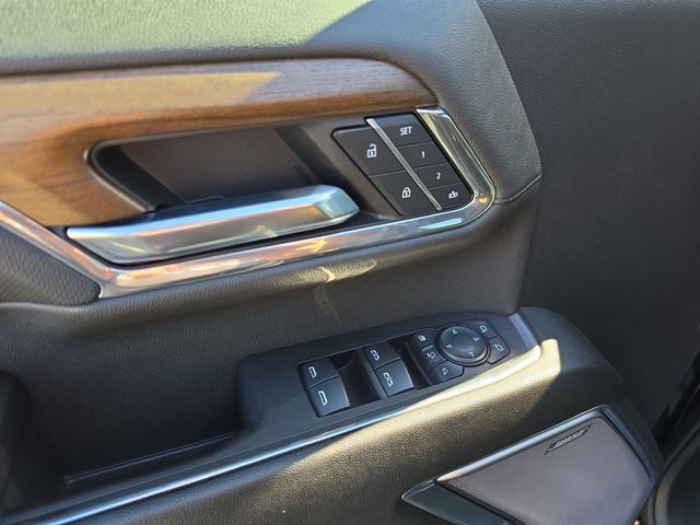 Used 2024 Chevrolet Silverado 3500 High Country w/ Technology Package AWD/4WD image 24