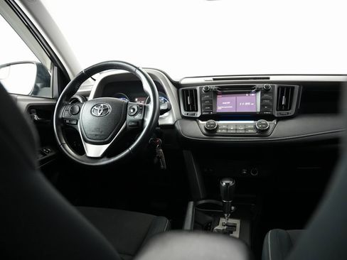 Used 2017 Toyota RAV4 XLE image 10