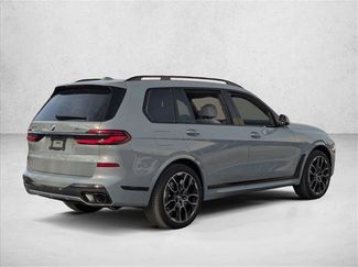 New 2026 BMW X7 xDrive40i w/ M Sport Package video 2
