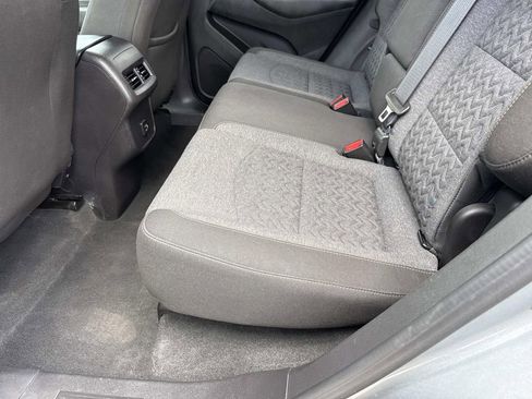 Used 2024 Chevrolet Equinox LT AWD/4WD image 14