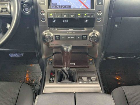 Used 2019 Lexus GX 460 Premium AWD/4WD image 44