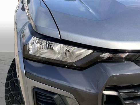 Used 2023 Chevrolet Colorado LT AWD/4WD image 26