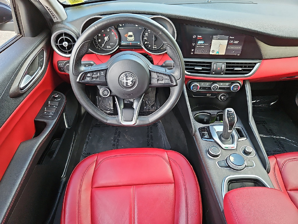 Used 2021 Alfa Romeo Giulia Ti w/ Active Assist 2 Package TI AWD/4WD image 11