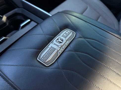 Used 2022 RAM 1500 Limited AWD/4WD image 25
