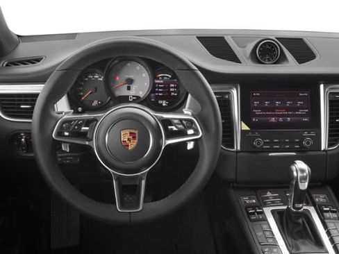 Used 2018 Porsche Macan S AWD/4WD image 4
