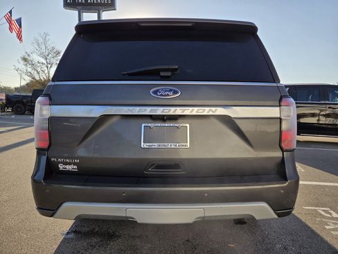 Used 2021 Ford Expedition Platinum image 15