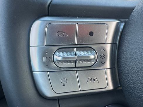 Used 2024 Genesis GV60 RWD image 31