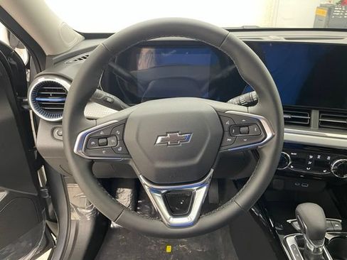 New 2026 Chevrolet Trax LT w/ Driver Confidence Package FWD image 10