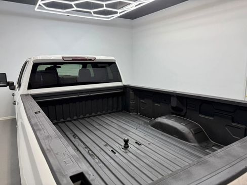 Used 2020 Chevrolet Silverado 2500 W/T w/ WT Convenience Package image 9