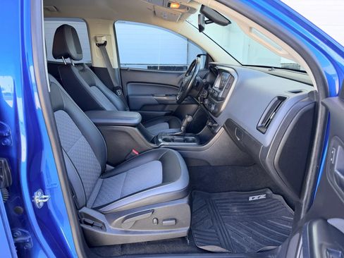Used 2018 Chevrolet Colorado Z71 AWD/4WD image 15