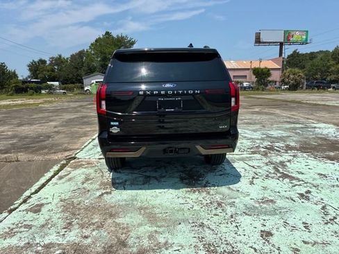 Used 2025 Ford Expedition Max King Ranch AWD/4WD image 4