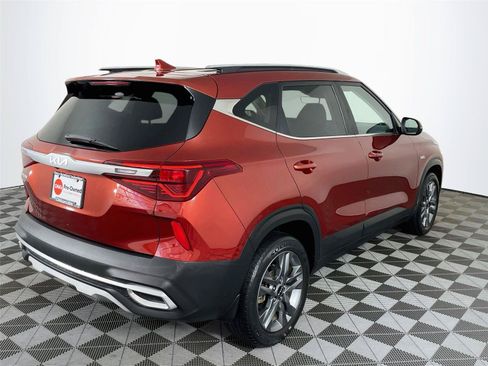 Used 2022 Kia Seltos S AWD/4WD image 10