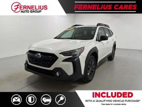 Used 2025 Subaru Outback Onyx Edition AWD/4WD image 3