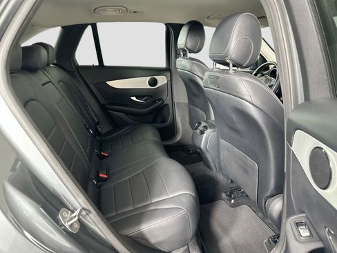 Used 2019 Mercedes-Benz GLC 300 GLC 300 image 21