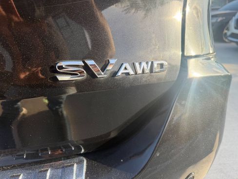 Used 2020 Nissan Rogue SV AWD/4WD image 10