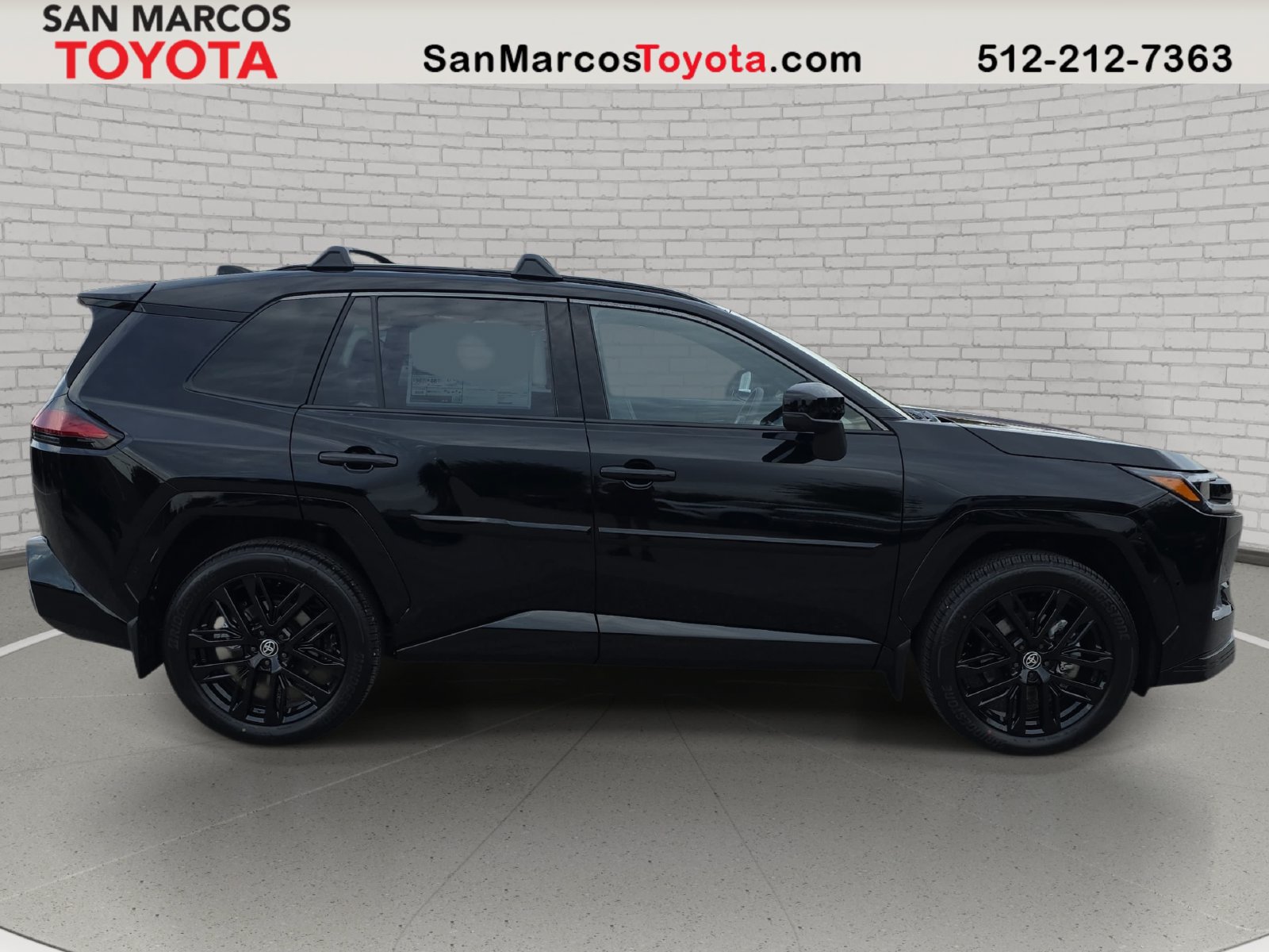 New 2026 Toyota RAV4 XSE w/ Panoramic Sun Roof Package AWD/4WD image 4