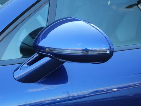 Used 2022 Porsche Macan AWD/4WD image 14