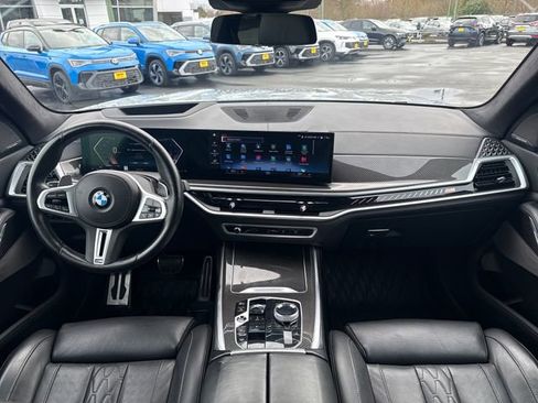 Used 2023 BMW X7 M60i w/ Executive Package AWD/4WD image 11