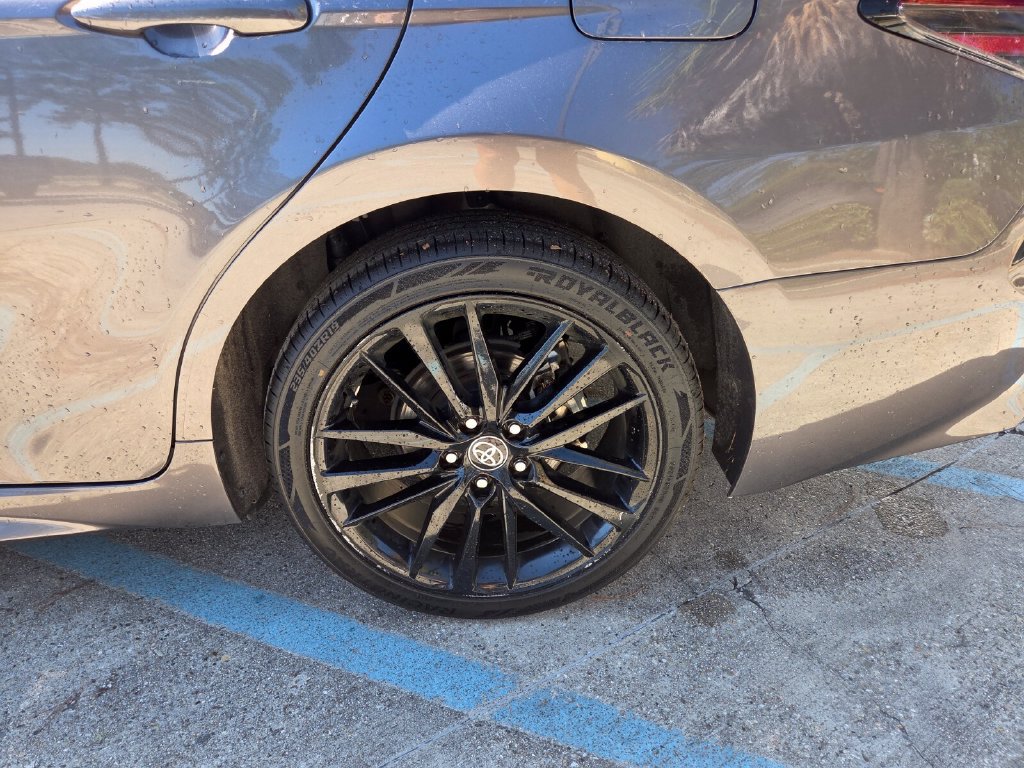 Used 2024 Toyota Camry XSE FWD image 25