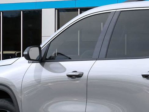 New 2026 Chevrolet Traverse LT w/ LPO, Floor Liner Package image 12