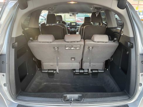 Used 2020 Honda Odyssey EX image 9