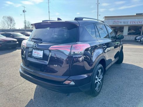 Used 2017 Toyota RAV4 LE image 3