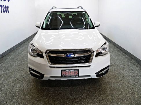Used 2017 Subaru Forester 2.5i Touring AWD/4WD image 2