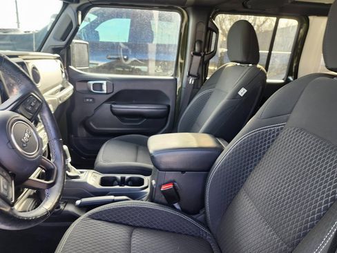 Used 2021 Jeep Wrangler Unlimited Sport S image 16