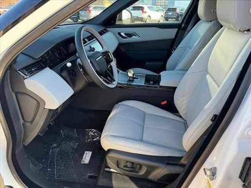 Used 2024 Land Rover Range Rover Velar Dynamic SE image 4