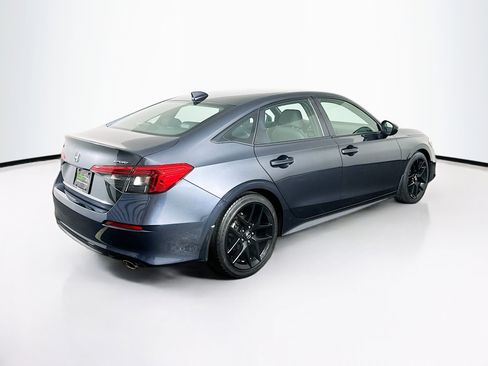 Used 2023 Honda Civic Sport image 9