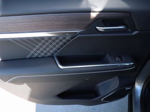 New 2026 GMC Acadia Denali w/ Super Cruise Package image 25