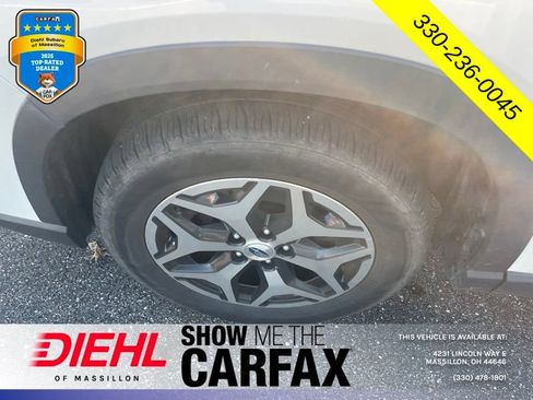 Used 2019 Subaru Forester Premium AWD/4WD image 9