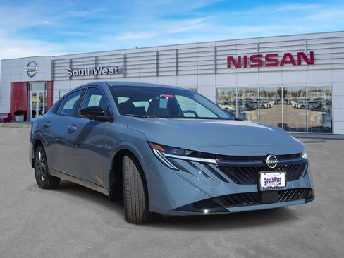 New 2026 Nissan Sentra SL w/ Floor Mat Package FWD image 4